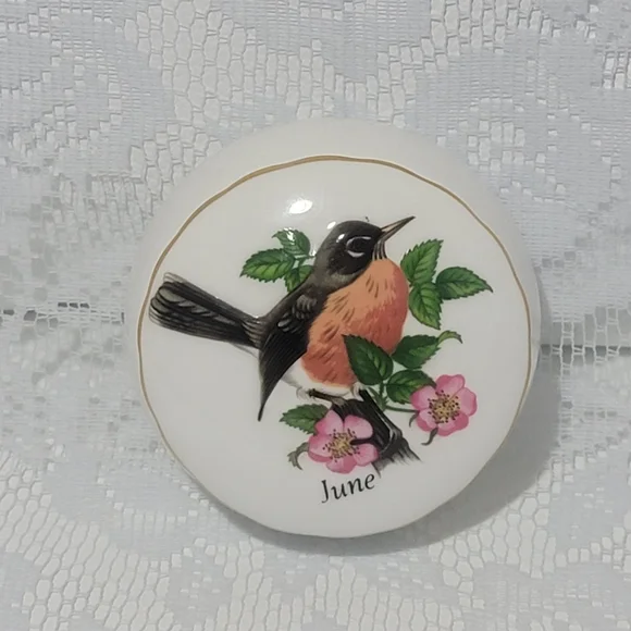 Vintage Enesco June White Porcelain Trinket Jewelry Accessories Storage Box Storage & Organization
